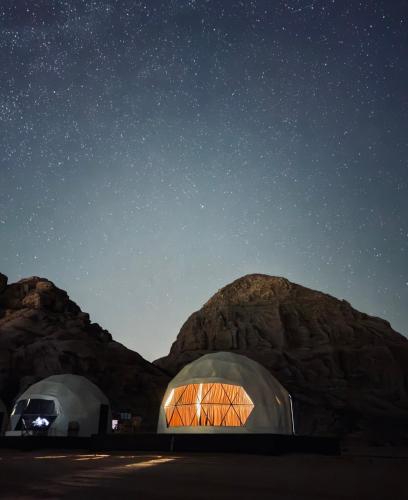 Wadi rum sky luxury