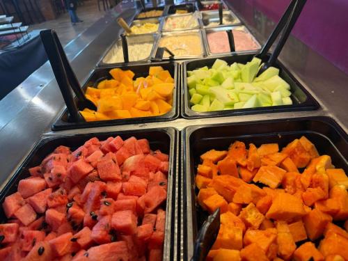 Jídlo v hotelu nebo okolí