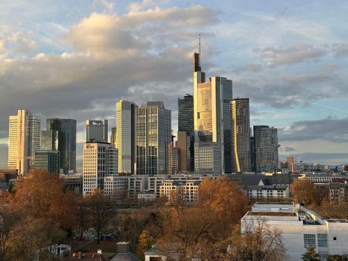Nespecifikovaný výhled na destinaci Frankfurt nad Mohanem nebo výhled na město při pohledu z hostelu