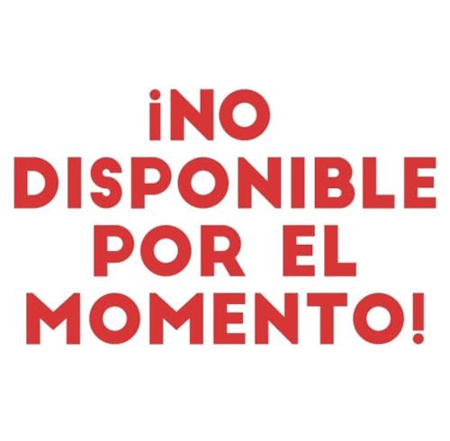 a red sign that says no complications for el momentum at Casa Atelier Medellin Mérida in Mérida