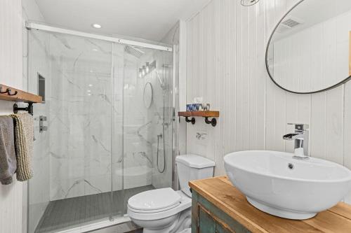 Ένα μπάνιο στο La Bienveillance #202 - Nature Loft with Office