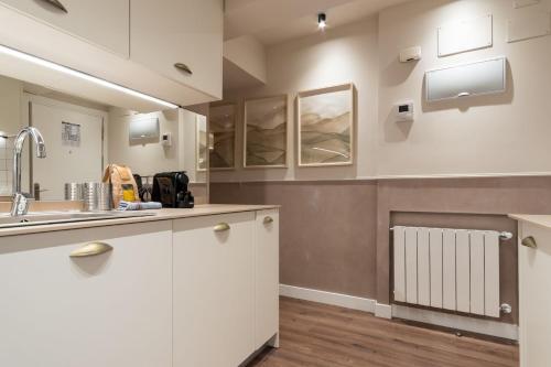Modern Stylish - 2 Bedrooms 1 Bath - Cuzco