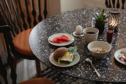 Jídlo v hotelu nebo okolí