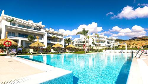 Alcazaba Lagoon Apt with Crystal Lagoon Access