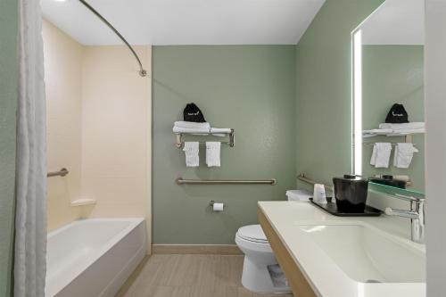 Ένα μπάνιο στο Best Western Wesley Chapel