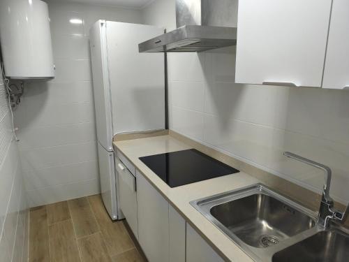 Kuchyň nebo kuchyňský kout v ubytování Casa Abilio Rodenas