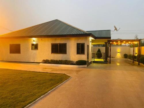 3 Bedroom Cozy House with a homey feel located in Dansoman