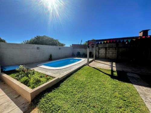 Πισίνα στο ή κοντά στο Casa Guemes