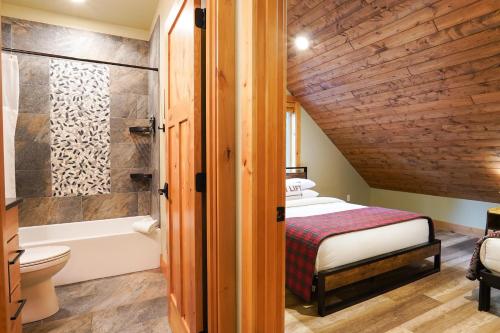 Ένα μπάνιο στο Cottonwood Cabin