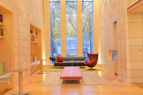 Khu vực ghế ngồi tại Hotel Resol Trinity Sapporo