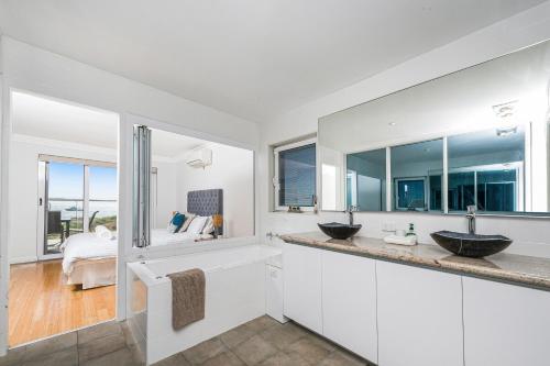 Fotografie z fotogalerie ubytování Oceans View - Luxury Apartment with ocean views v destinaci Lancelin