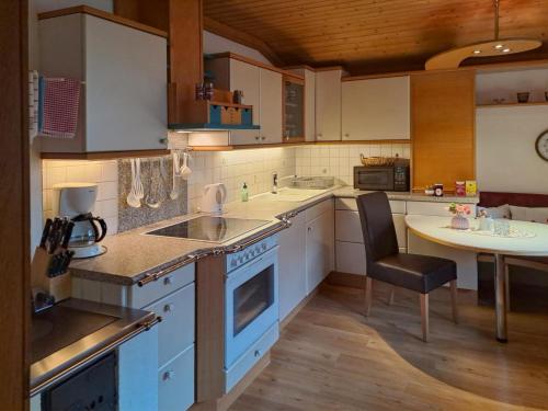 Η κουζίνα ή μικρή κουζίνα στο Madreit