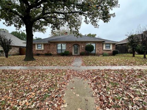 Fotografie z fotogalerie ubytování NEW Grand Escape For Large Families and Groups v destinaci Garland