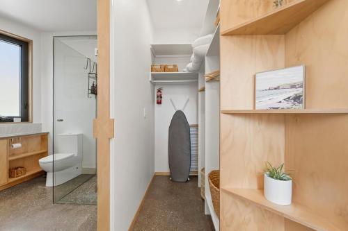 Fotografie z fotogalerie ubytování Captivating Coningham- 1 Bedroom Cabin- Oceanview v destinaci Coningham