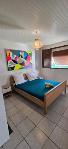 Ένα ή περισσότερα κρεβάτια σε δωμάτιο στο Charmante Villa avec Piscine à Deux Pas de la Mer