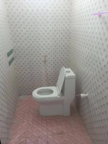 Koupelna v ubytování Gunan Home stay,near Vijaya Mahal