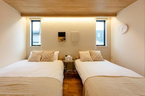 HoursHouse HD JAPAN