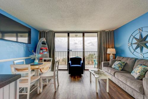 Posezení v ubytování 0310 Seaside Serenity condo