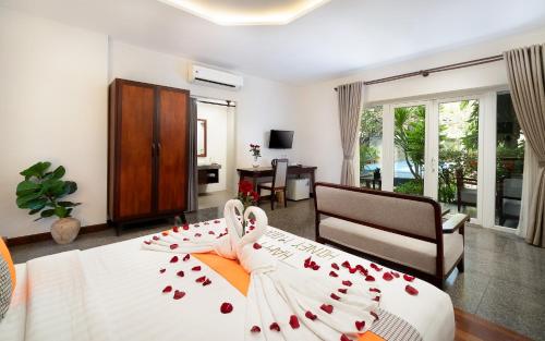 Indra Angkor Residence — Pool view