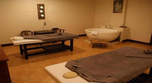 Koupelna v ubytování Daosavanh Resort & Spa Hotel