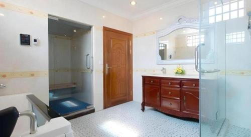 Ένα μπάνιο στο Jun Yue Hotel