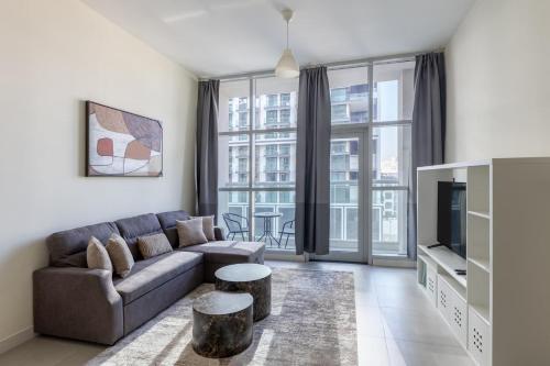 Bright & Modern 1BR La Rivera Apartments, JVC