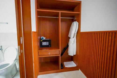 Un baño de The Sakaye Villas & Spa by Kanaya Hospitality