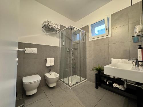 Ένα μπάνιο στο Sisan Family Resort