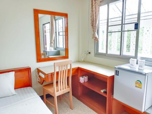 Η κουζίνα ή μικρή κουζίνα στο Bangsaphan Resort