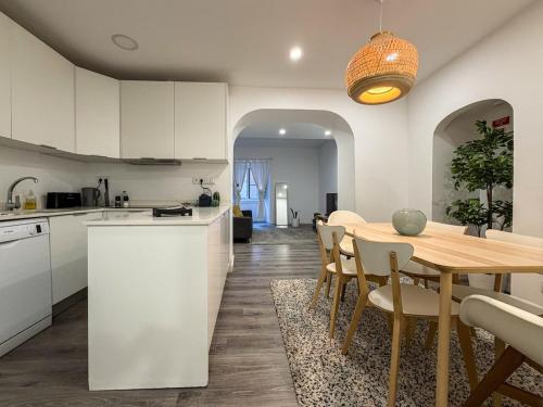 Your home in Santa Marta Next to Liberdade