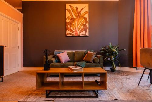 Seaview 3 Bedrooms High Ceiling Flat Sleep 8 Guests photo 3