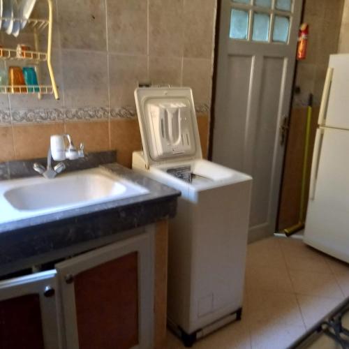 Kuchyň nebo kuchyňský kout v ubytování Tisra appartement