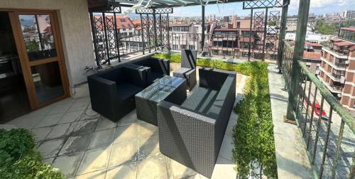 Χώρος καθιστικού στο Flower garden in Lozenetz by 7th Sence