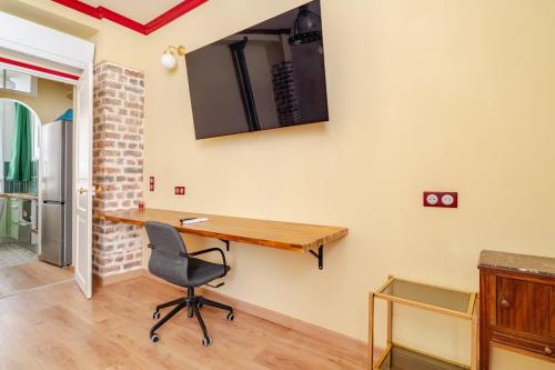 Renovated AC apartment 10 min to eiffel Tower