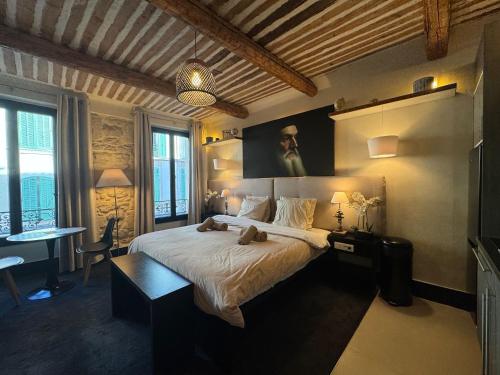 Auberge Nostradamus, Appartement 1