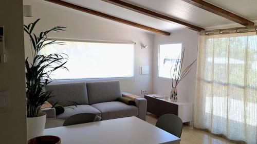 Posezení v ubytování Casa Muela - Holiday house, perfect for two!