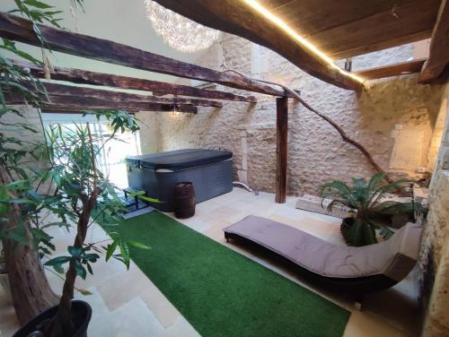 Voodi või voodid majutusasutuse Maison De Vacances 12 Personnes Champniers toas