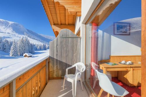 Nespecifikovaný výhled na hory nebo výhled na hory při pohledu z hotelu