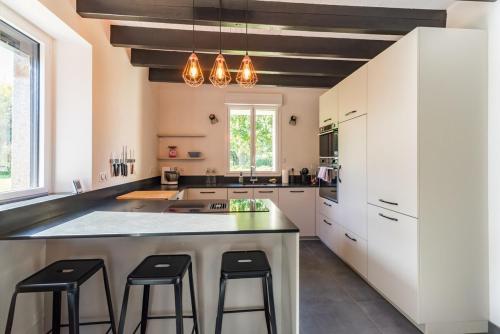 Η κουζίνα ή μικρή κουζίνα στο Maison chaleureuse parfaite pour les familles