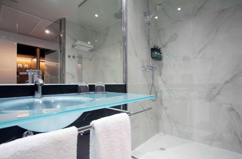 voco Madrid - Las Tablas by IHG photo 32