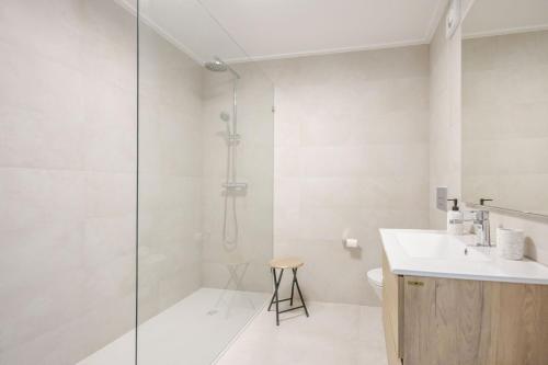 Et badeværelse på Vale Atlantico - BY SCH - E