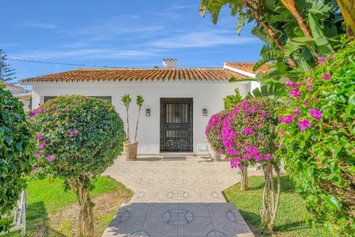 The Secret Garden Villa by Finest Rentals
