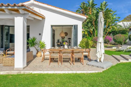 The Secret Garden Villa by Finest Rentals