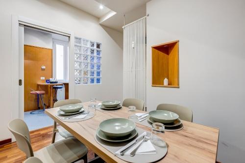 Vivilo Collection - Astura Modern Apartment