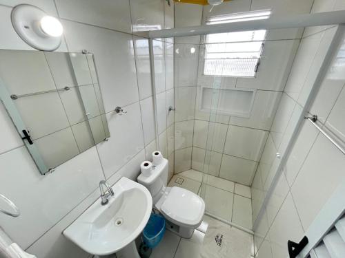 Ένα μπάνιο στο Pousada Hebrom