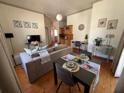 Χώρος καθιστικού στο Swellengrebel Nest