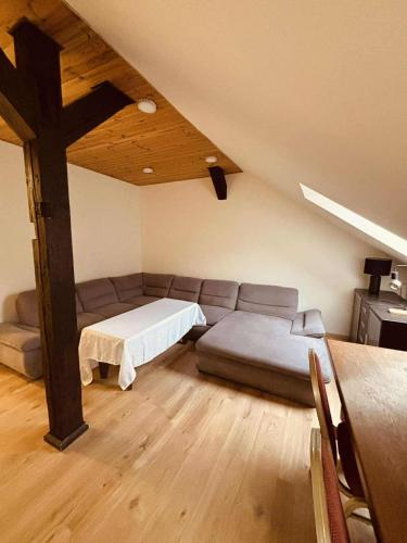 Χώρος καθιστικού στο Leśna Stacja