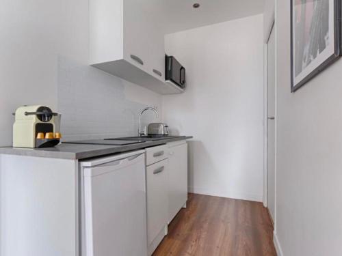 UrbanFlat 210 - Beautiful Studio in the center of Paris