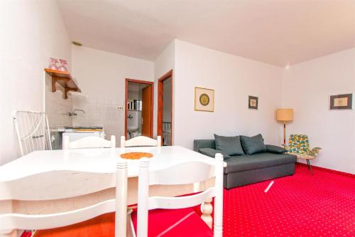 Apartments Maja