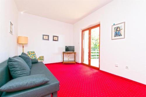 Apartments Maja